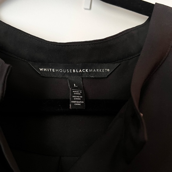 White House Black Market soft shirt - Picture 2 of 3